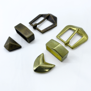 HEBILLA 140 PASO 20MM ZAMAK POR PAR