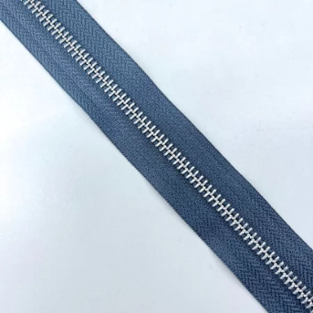 CIERRE ALUMINIO YKK - POR METRO LINEAL GRIS OSCURO 578